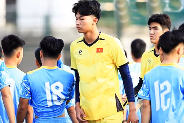 Hai cầu thủ Việt kiều ở tuyển U19 Việt Nam là ai?