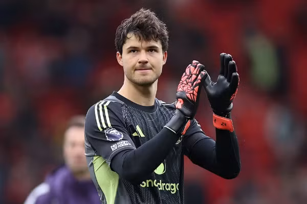 Thủ môn Man United lọt top 10 thế giới