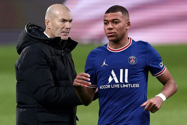 Zidane giúp ‘ông lớn’ của bóng đá châu Âu hồi sinh?