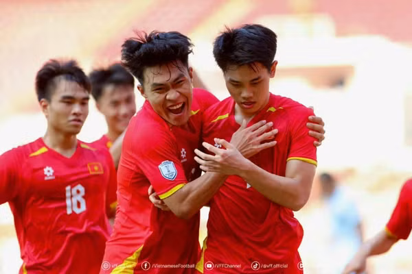 Bất ngờ giá trị đội hình U22 Việt Nam so với U22 Philippines