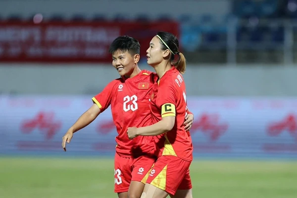 Tuyển nữ Việt Nam thắng đậm Malaysia ở trận ra quân SEA Games 33.