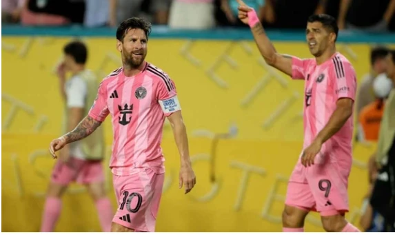 Suarez muốn giải nghệ cùng Messi ở Mỹ.