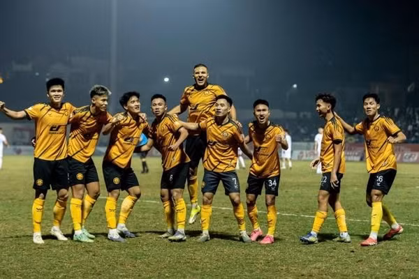 Đông Á Thanh Hóa ‘nín thở’ chờ phán quyết từ FIFA