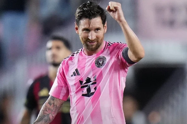 Messi sáng cửa đoạt giải thưởng đặc biệt​