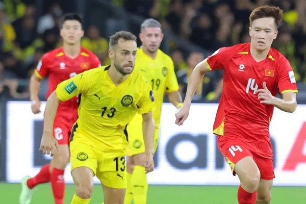 Báo quốc tế bình luận về phán quyết của FIFA với Malaysia