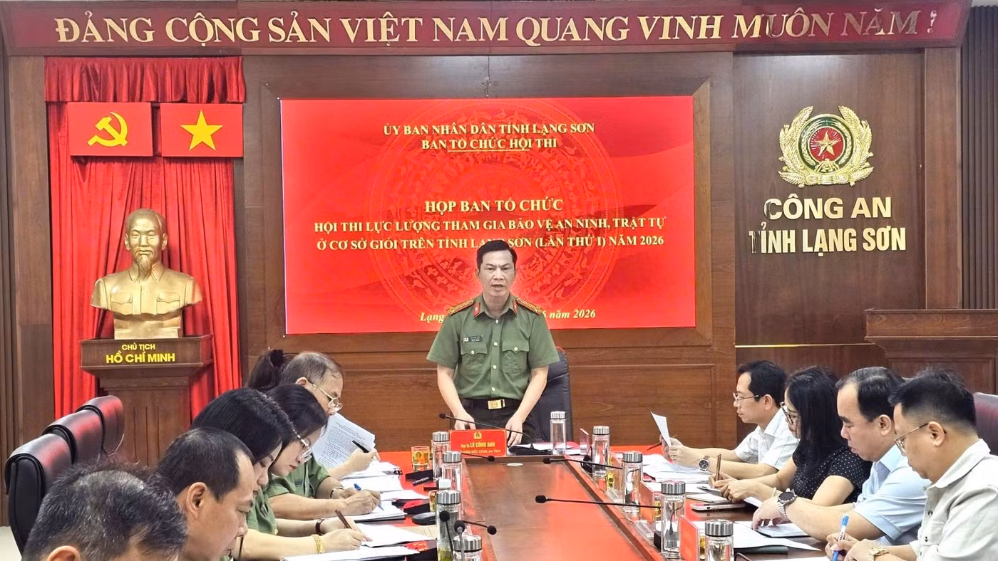 Ban tổ chức Hội thi họp bàn công tác chuẩn bị.