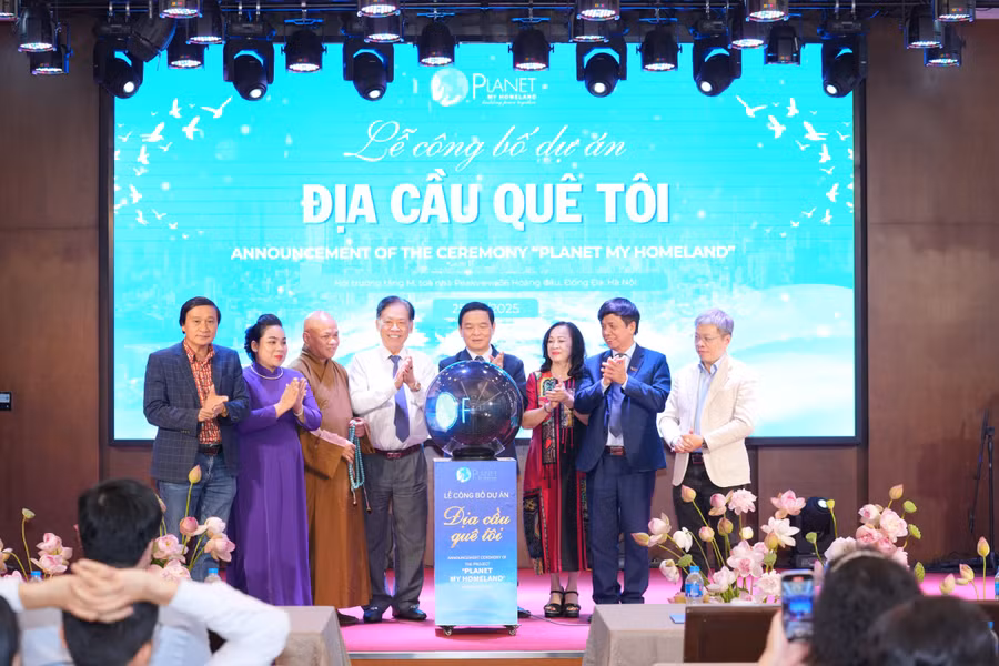 Lễ công bố dự án.