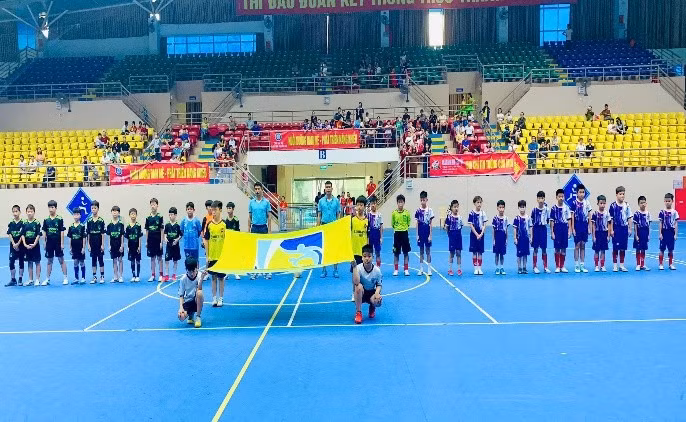 Lế bế mạc Giải Futsal “Tranh cúp Tiểu học Bắc Lệnh mở rộng”