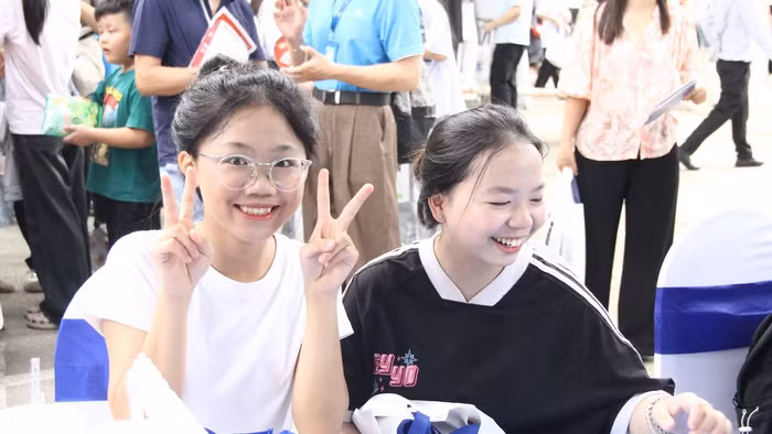 Điểm chuẩn đại học 2026: STEM tăng sức hút, thí sinh giỏi Toán vào ngành xã hội