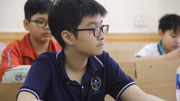 Học sinh tham dự Kỳ thi Olympic Hóa học và Khoa học tự nhiên dành cho học sinh phổ thông lần thứ III.