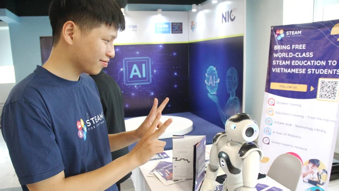 Trải nghiệm AI tại Diễn đàn.