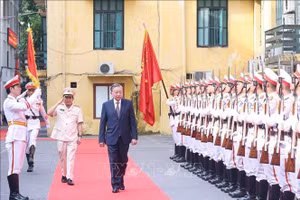 Tổng Bí thư Tô Lâm đến thăm Cục An ninh chính trị nội bộ (Bộ Công an). (Ảnh: Thống Nhất/TTXVN)