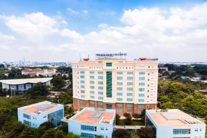 Trường Đại học Khoa học Xã hội và Nhân văn (Đại học Quốc gia TPHCM) cơ sở Linh Xuân. 
