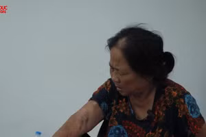 Phía sau cánh cửa của những căn phòng trọ đặc biệt ở Hà Nội