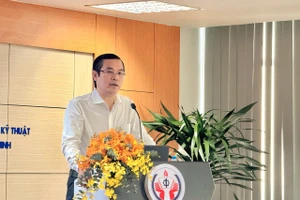 Thứ trưởng Bộ GD&ĐT Nguyễn Văn Phúc. Ảnh: Thùy Linh. 