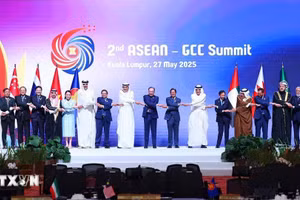 Thủ tướng Phạm Minh Chính cùng lãnh đạo các nước ASEAN và GCC tại Hội nghị Cấp cao ASEAN-GCC lần thứ hai. (Ảnh: Dương Giang/TTXVN).