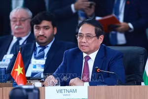 Thủ tướng Phạm Minh Chính phát biểu tại Phiên thảo luận cấp cao "Tăng cường chủ nghĩa đa phương, các vấn đề kinh tế - tài chính và trí tuệ nhân tạo". (Ảnh: Dương Giang/TTXVN)