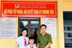 Em Nguyễn Trung Ý, học sinh lớp 5B - Trường Tiểu học Trường Sơn.