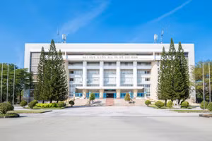 Nhà điều hành Đại học Quốc gia TPHCM. Ảnh: VNUHCM. 