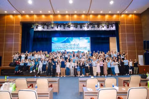 Mỗi kỳ tổng kết của VAM hàng năm, lại có thêm các “tinh hoa” tình nguyện đến giúp đỡ các sinh viên kiến tạo tương lai.
