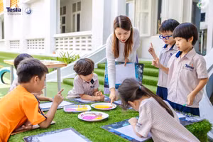 Lộ trình Tú tài Quốc tế liên cấp toàn phần tạo nên môi trường giáo dục nơi học sinh không chỉ được trang bị kiến thức, mà còn phát triển bản lĩnh trí tuệ và khả năng thích ứng. Ảnh: NVCC.