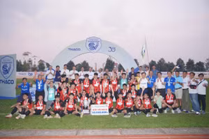 Trường Đại học Bách khoa TPHCM đánh bại Trường Đại học An Giang với tỷ số 1-0 và giành chức vô địch. Ảnh: BTC. 