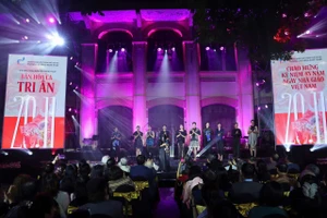 “Bản hòa ca tri ân“- Tôn vinh ngày nhà giáo Việt Nam