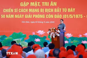 Thủ tướng Phạm Minh Chính phát biểu, tri ân chiến sỹ cách mạng bị địch bắt, tù đày. (Ảnh: Dương Giang/TTXVN).