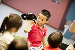Giúp trẻ tiếp cận tiếng Anh ngay từ 'giai đoạn vàng' phát triển ngôn ngữ