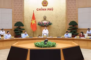 Thủ tướng Lê Minh Hưng chủ trì cuộc họp của Thường trực Đảng ủy Chính phủ và Thường trực Chính phủ - Ảnh: VGP/Nhật Bắc