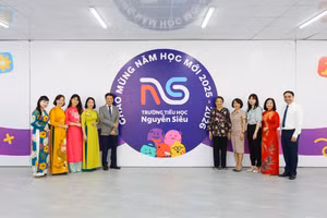 Hân hoan lễ Khai giảng năm học mới tại Trường Tiểu học Nguyễn Siêu