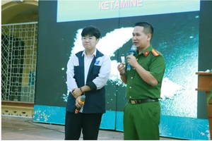 Việc tuyên truyền, tập huấn về phòng chống ma túy trong học đường là vô cùng cấp thiết trong giai đoạn hiện nay.