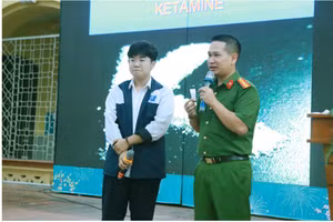 Việc tuyên truyền, tập huấn về phòng chống ma túy trong học đường là vô cùng cấp thiết trong giai đoạn hiện nay.