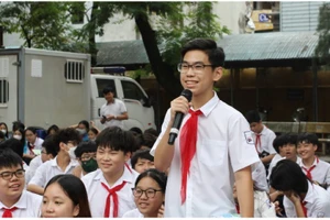 Nhiều nội dung kiến thức được thực hiện dưới dạng trò chơi trả lời câu hỏi giúp học sinh hứng thú.