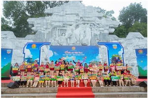 Sự kiện Xuân sẻ chia- Tết Yêu Thương với sự tham gia của hơn 1500 em nhỏ