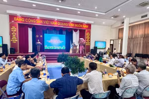 Toàn cảnh chương trình Gặp mặt cựu Giám đốc Sở GD&ĐT các tỉnh, thành phía Nam. Ảnh: Thùy Linh. 