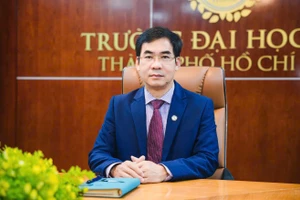 TS Lê Trường Sơn - Hiệu trưởng Trường Đại học Luật TPHCM. Ảnh: HCMULAW.