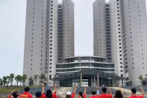 Dự án Ariyana chậm bàn giao căn hộ cho khách hàng dẫn đến khiếu nại, tranh chấp kéo dài nhiều năm qua.