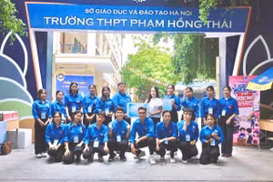 Thanh niên thủ đô nâng cao trách nhiệm cộng đồng qua 'Tiếp sức mùa thi'