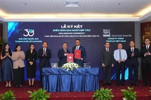 Đại học Quốc gia TP.HCM đã ký kết hợp tác với doanh nghiệp để thực thi mô hình “3 nhà.
