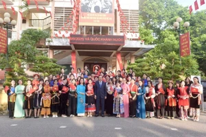 'Kỷ cương - Sáng tạo - Đột phá - Phát triển' là chủ đề năm học 2025 - 2026 của Trường Phổ thông Vùng cao Việt Bắc