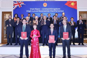 Vietjet và Rolls-Royce ký kết hợp đồng tỷ USD