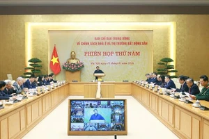 Thủ tướng Phạm Minh Chính chủ trì phiên họp thứ năm của BCĐ Trung ương về chính sách nhà ở và thị trường bất động sản. Ảnh: Dương Giang/TTXVN