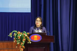 GS.TS Ngô Thị Phương Lan - Hiệu trưởng Trường Đại học Khoa học Xã hội và Nhân văn (Đại học Quốc gia TPHCM). Ảnh: Lý Nguyên.