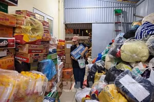 Đường sắt Việt Nam vận chuyển hơn 15.000 kiện hàng thiết yếu đến tay người dân vùng lũ