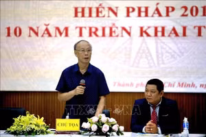 Giáo sư, Tiến sĩ Trần Ngọc Đường, nguyên Phó Chủ nhiệm Văn phòng Quốc hội, phát biểu tại Hội thảo khoa học "Hiến pháp 2013 - mười năm triển khai thi hành", ngày 16/10/2023. (Ảnh tư liệu: Thành Chung/TTXVN)