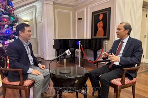 Đại sứ Việt Nam tại Mỹ Nguyễn Quốc Dũng trả lời phỏng vấn trước thềm Đại hội đại biểu toàn quốc Đảng Cộng sản Việt Nam lần thứ XIV. Ảnh: Đoàn Hùng/TTXVN