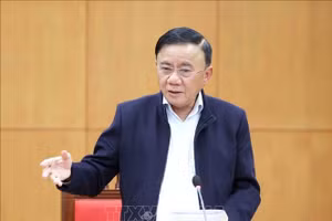 Đồng chí Trần Cẩm Tú, Uỷ viên Bộ Chính trị, Thường trực Ban Bí thư, Trưởng Tiểu ban Tổ chức phục vụ Đại hội XIV phát biểu chỉ đạo buổi làm việc. Ảnh: Phương Hoa/TTXVN