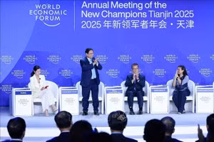 Thủ tướng Phạm Minh Chính tham dự Phiên thảo luận “Thế kỷ của châu Á có đang gặp thách thức?”. (Ảnh: Dương Giang/TTXVN)