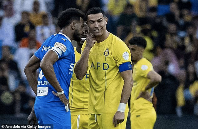 Ronaldo nổi giận sau trận thua đậm địch thủ Al-Hilal 